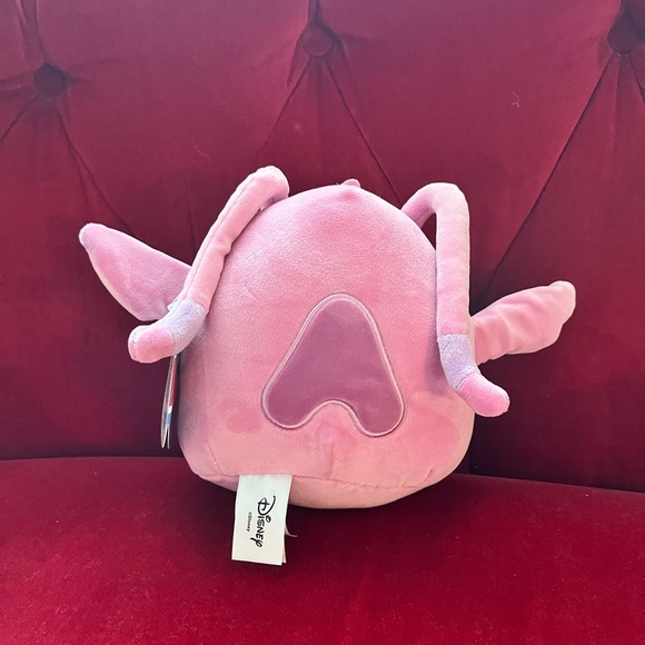 Angel The Pink Stitch Valentine Squishmallows NWT - Picture 2 of 4